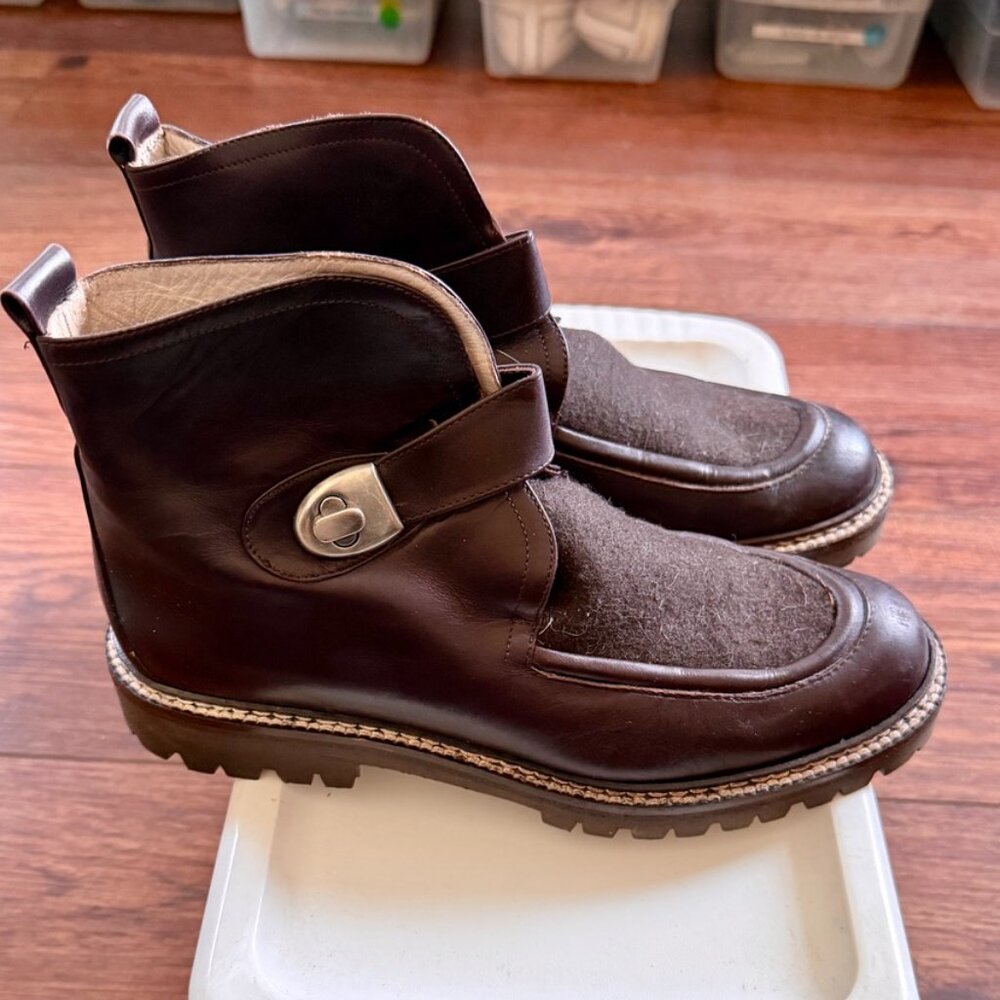 Via Spiga Ankle Boots Italy Brown Leather Felt Lug Sole Buckle Size 7